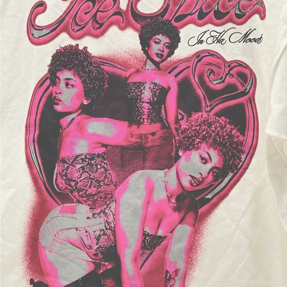 ICE SPICE NEW WHiTE SS TEE BOLD HOT PINK /BLACK DETAIL PRINT SIZE XL HALLOWEEN - Picture 2 of 7